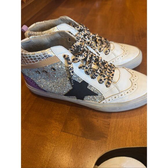 Woman’s Shu Shop glitter/sneaker bundle size 8.5 - Picture 2 of 5